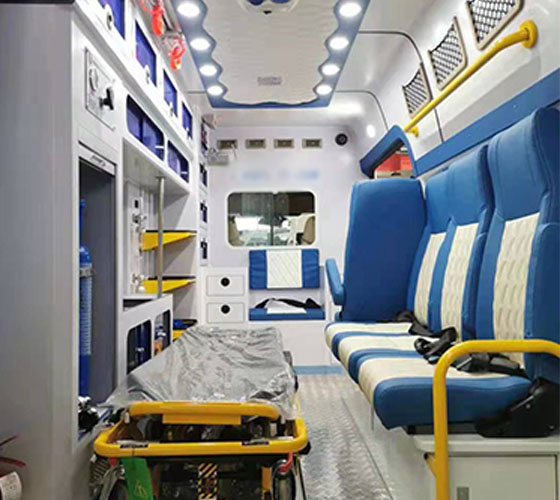 麦盖提县车辆内部展示