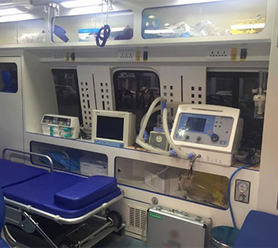 麦盖提县车辆内部展示